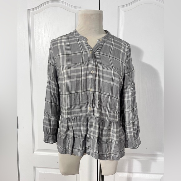Abercrombie and Fitch Plaid Button Down‎ Top - sz S - Picture 1 of 6